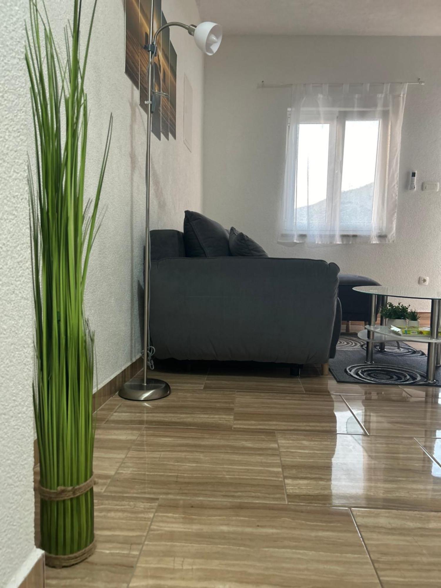 Gabriel Apartment *